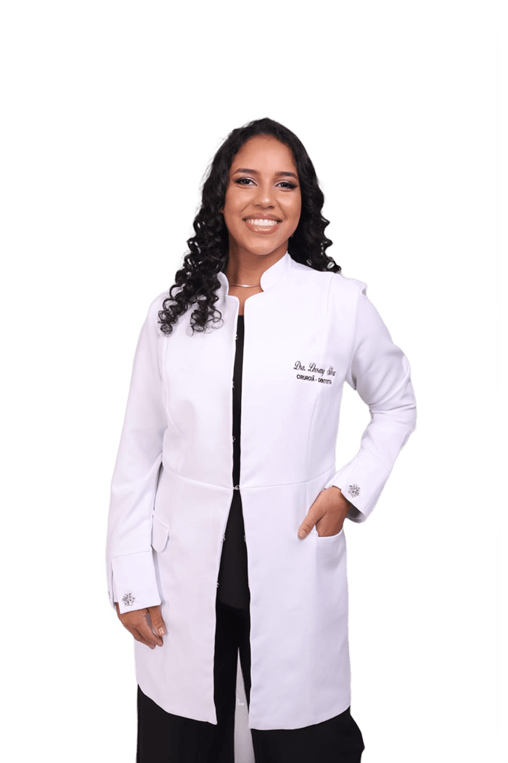 Dra. Lhoreny Silva
